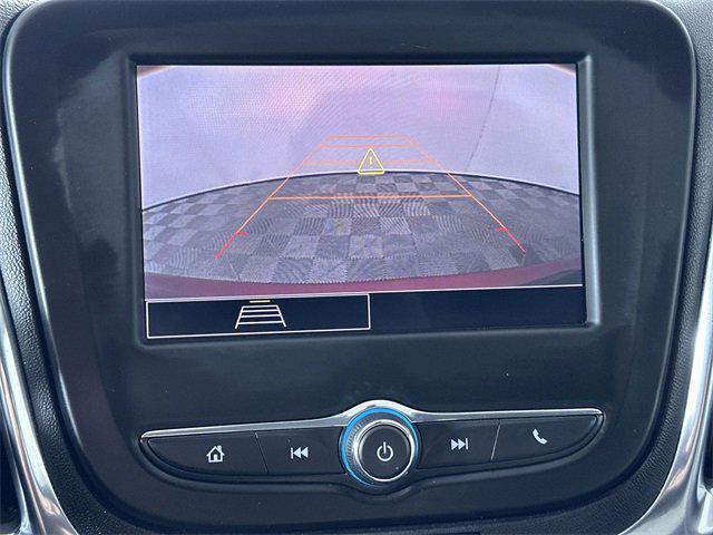 used 2022 Chevrolet Equinox car, priced at $20,900