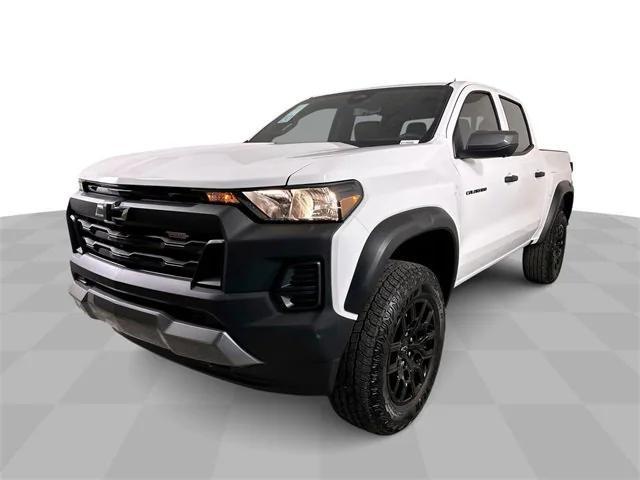 new 2025 Chevrolet Colorado car, priced at $45,554