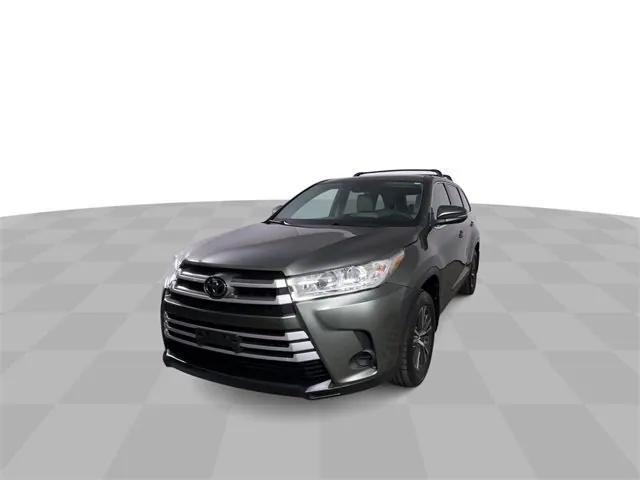 used 2019 Toyota Highlander car, priced at $23,600