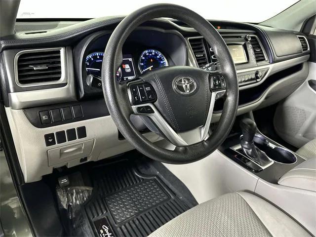 used 2019 Toyota Highlander car, priced at $23,600