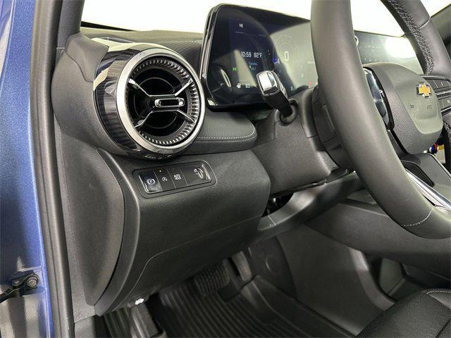 new 2026 Chevrolet Equinox car, priced at $33,955