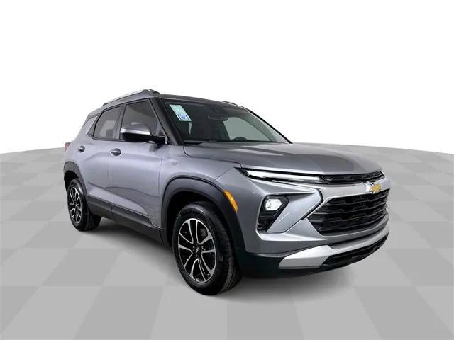 new 2025 Chevrolet TrailBlazer car, priced at $28,970