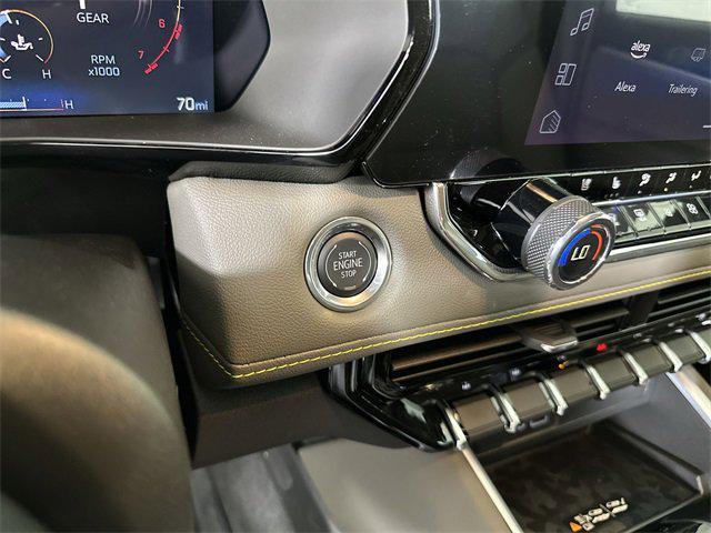 new 2025 Chevrolet Colorado car, priced at $50,155