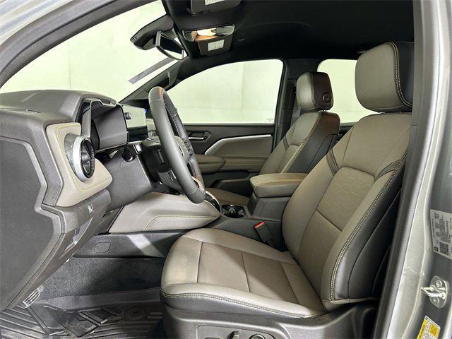 new 2025 Chevrolet Colorado car, priced at $50,155