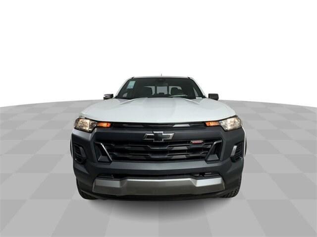 new 2025 Chevrolet Colorado car, priced at $42,654