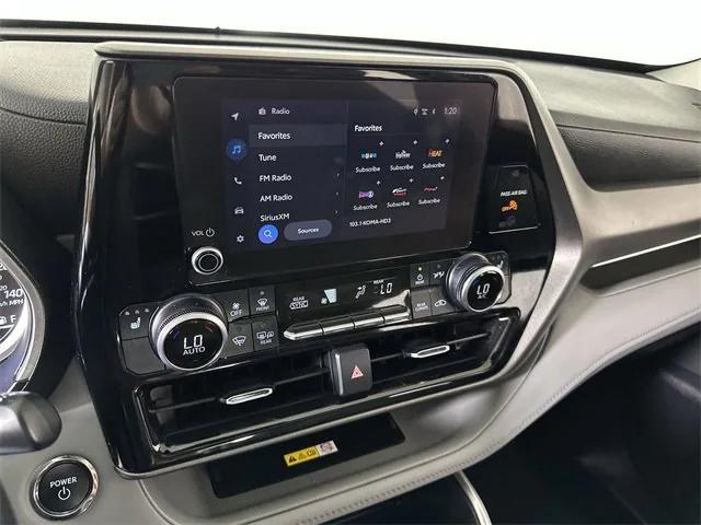 used 2023 Toyota Highlander Hybrid car, priced at $35,985