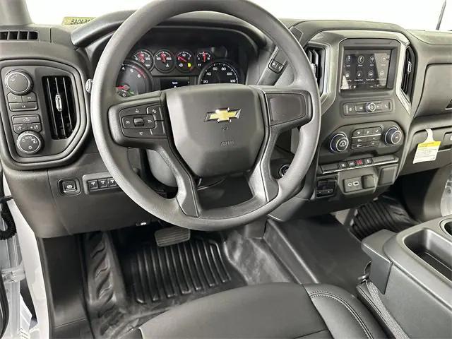 new 2024 Chevrolet Silverado 2500 car, priced at $49,980