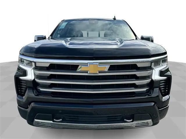 new 2025 Chevrolet Silverado 1500 car, priced at $70,984