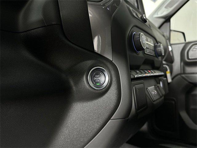 new 2025 Chevrolet Silverado 1500 car, priced at $43,764