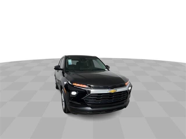 new 2025 Chevrolet TrailBlazer car, priced at $25,680