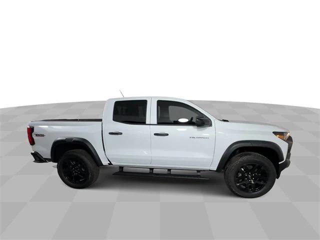 new 2024 Chevrolet Colorado car, priced at $41,595