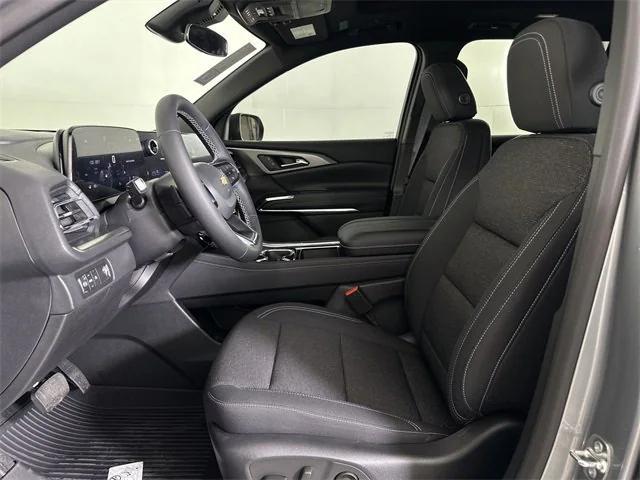 new 2025 Chevrolet Traverse car, priced at $46,261