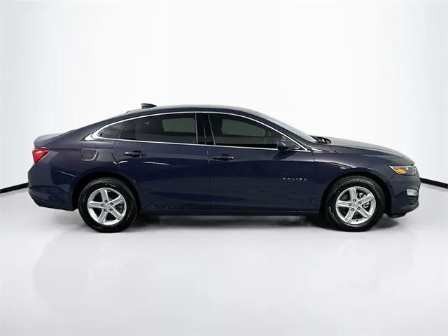 new 2025 Chevrolet Malibu car, priced at $27,560