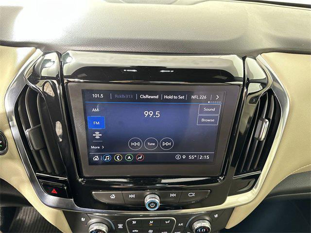 used 2022 Chevrolet Traverse car, priced at $33,550