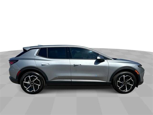 new 2026 Chevrolet Equinox EV car, priced at $37,885