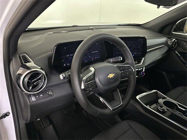 new 2026 Chevrolet Equinox car, priced at $30,960