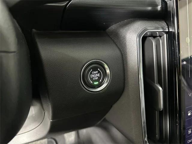 new 2025 GMC Acadia car, priced at $45,084