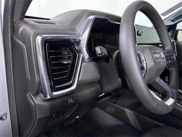 new 2025 GMC Canyon car, priced at $45,036