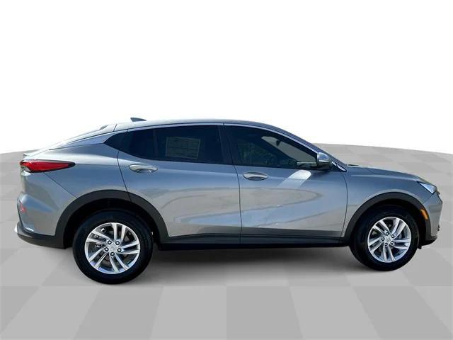 new 2025 Buick Envista car, priced at $29,433