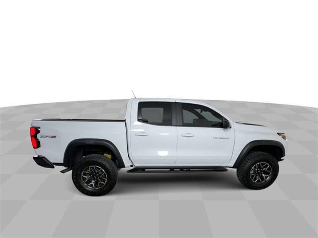 new 2024 Chevrolet Colorado car, priced at $50,425