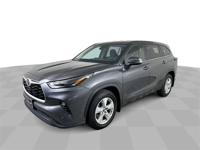 used 2023 Toyota Highlander car, priced at $32,800