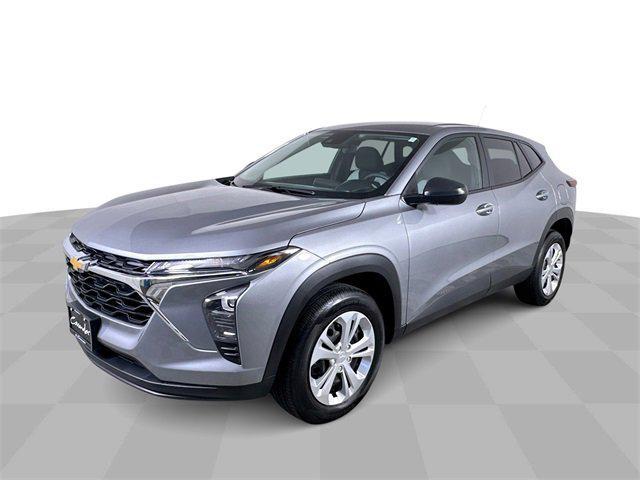 used 2025 Chevrolet Trax car, priced at $22,987