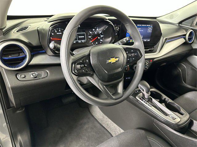 used 2025 Chevrolet Trax car, priced at $22,987