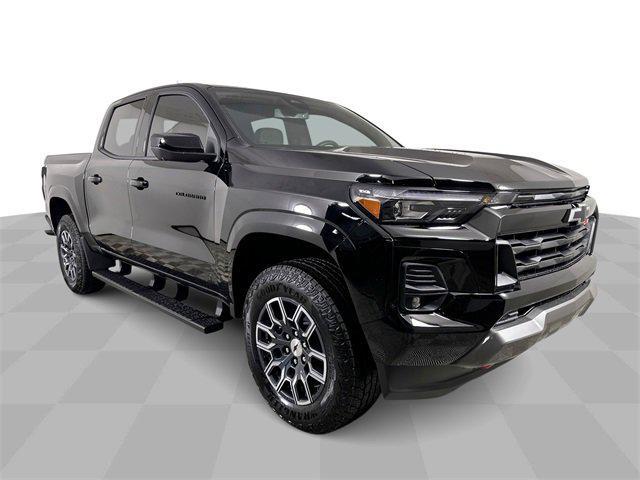 new 2025 Chevrolet Colorado car, priced at $43,995