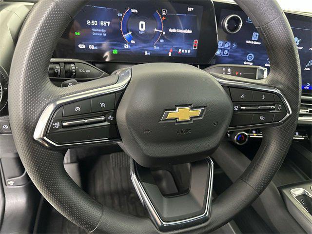 new 2025 Chevrolet Equinox EV car, priced at $38,009