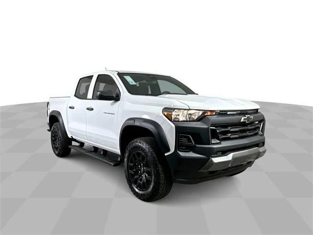 new 2025 Chevrolet Colorado car, priced at $41,685