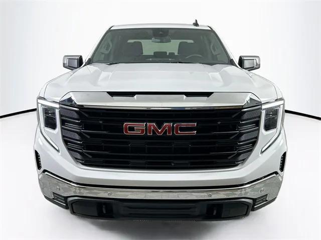 new 2024 GMC Sierra 1500 car, priced at $49,645