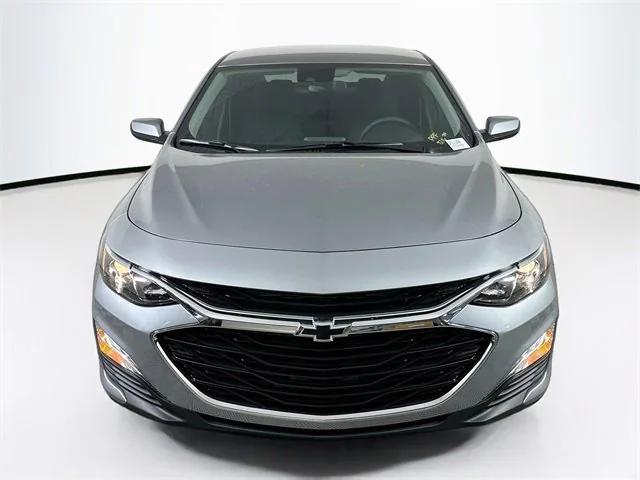 new 2025 Chevrolet Malibu car, priced at $25,360