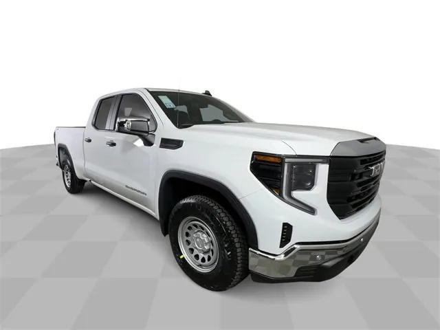 new 2025 GMC Sierra 1500 car, priced at $41,680