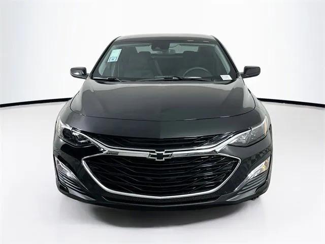 new 2025 Chevrolet Malibu car, priced at $25,360