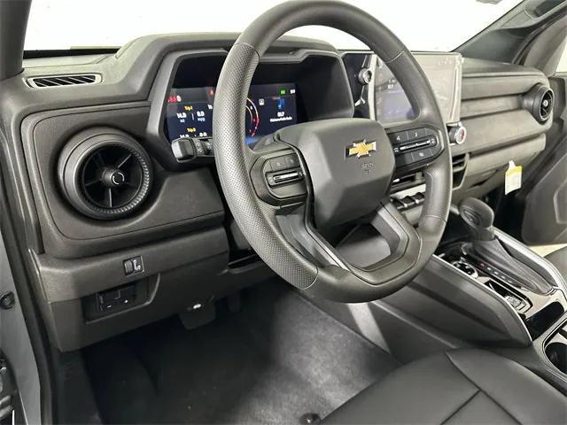 new 2024 Chevrolet Colorado car, priced at $37,615