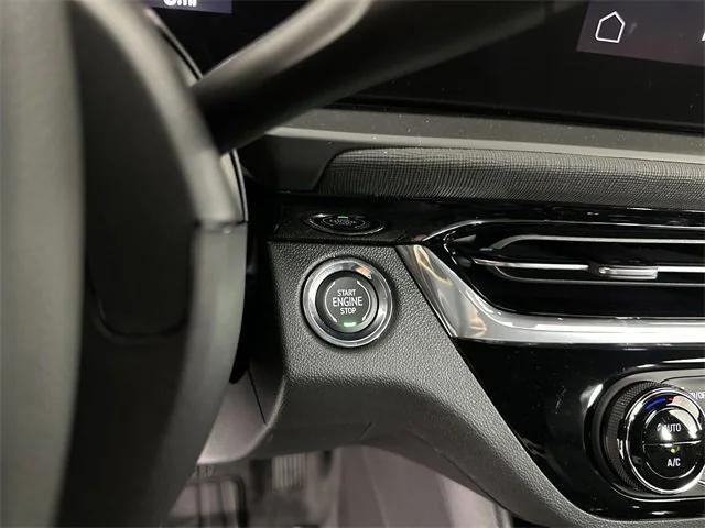 new 2025 Buick Envista car, priced at $28,934