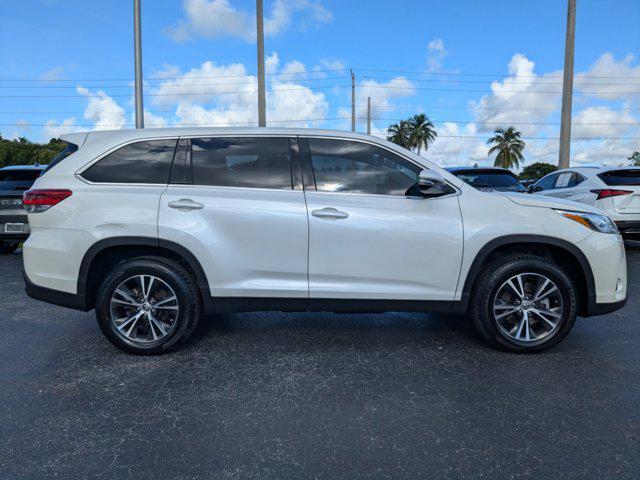 used 2019 Toyota Highlander car, priced at $23,769