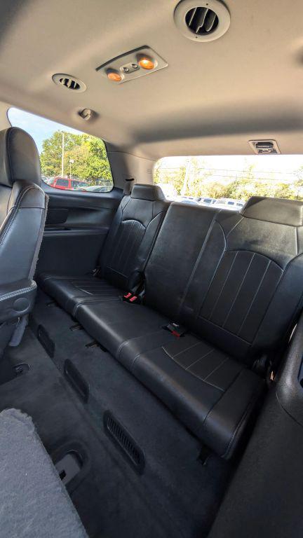 used 2015 GMC Acadia car, priced at $5,998