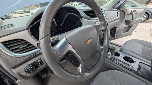 used 2014 Chevrolet Traverse car, priced at $7,498