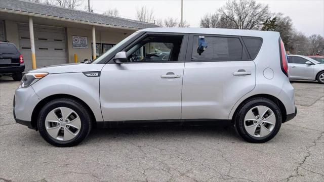 used 2015 Kia Soul car, priced at $6,998