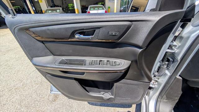 used 2015 GMC Acadia car, priced at $10,298