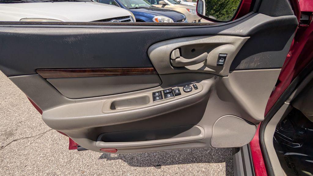 used 2005 Chevrolet Impala car, priced at $3,498