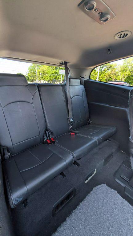 used 2015 Chevrolet Traverse car, priced at $8,498