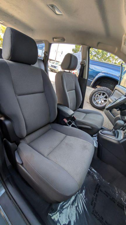 used 2008 Pontiac Vibe car, priced at $2,998