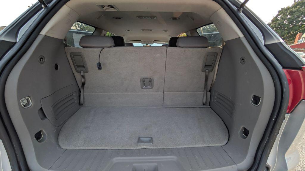 used 2012 Chevrolet Traverse car, priced at $5,498