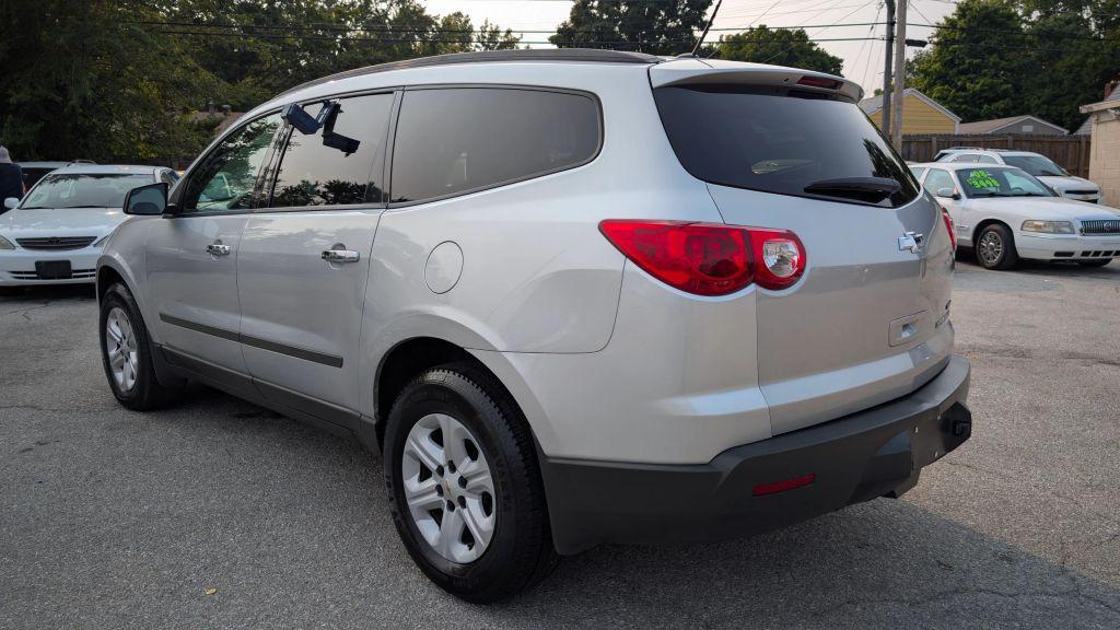 used 2012 Chevrolet Traverse car, priced at $5,498