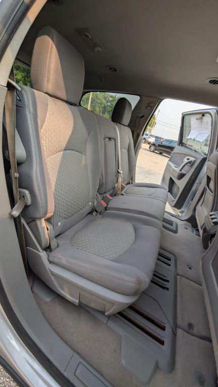 used 2012 Chevrolet Traverse car, priced at $5,498