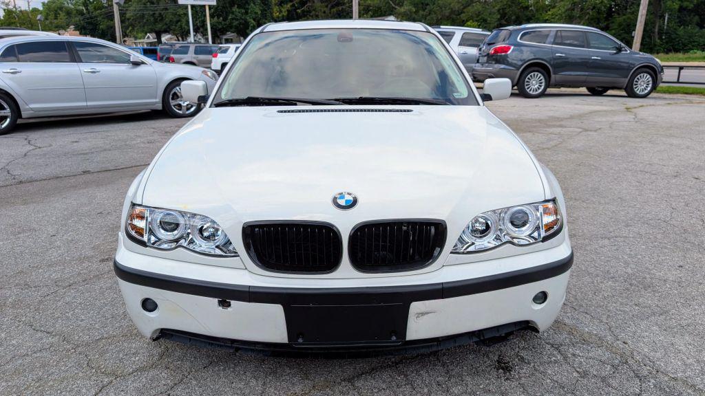 used 2005 BMW 325 car, priced at $3,998