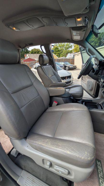 used 2007 Toyota Sequoia car, priced at $4,998