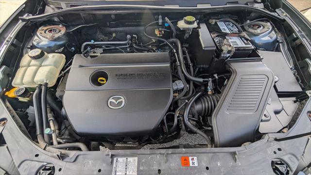 used 2009 Mazda Mazda3 car, priced at $4,698